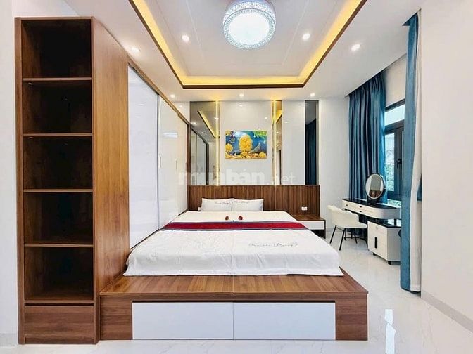 Đi nước ngoài định cư bán gấp nhà ở đường Dương Vân Nga, phường 3 Tân 