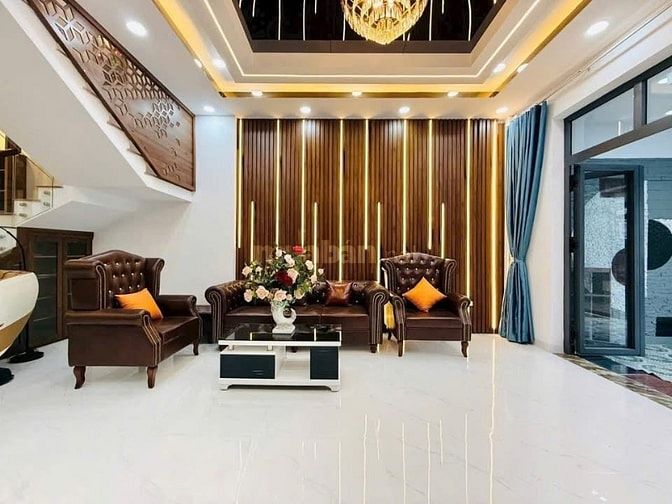 Đi nước ngoài định cư bán gấp nhà ở đường Dương Vân Nga, phường 3 Tân 