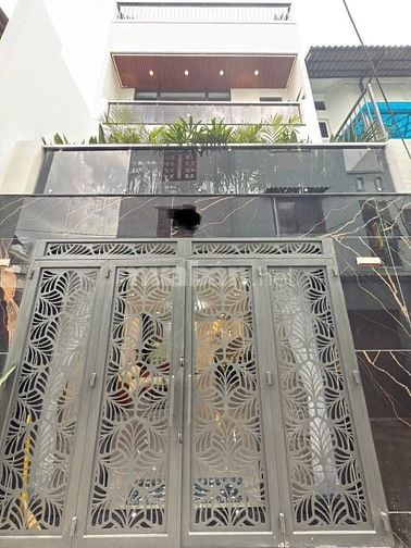 Bán gấp nhà ở đường Cửu Long, phường 15, quận 10, giá 1 tỷ 850 triệu 