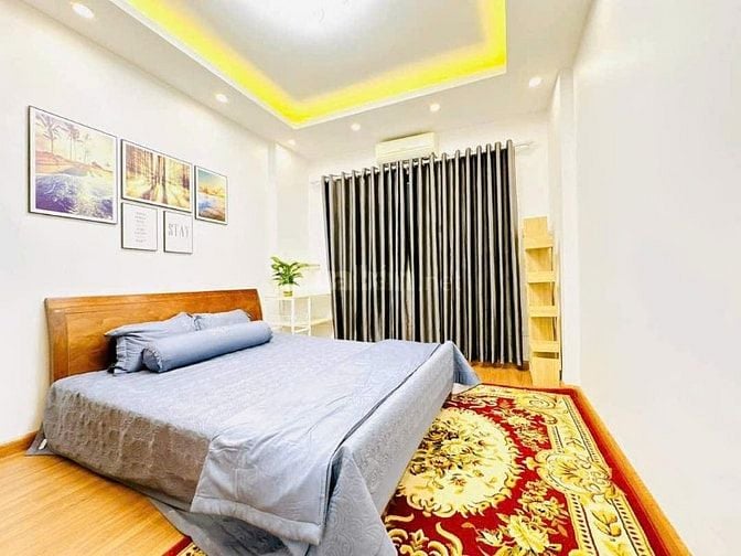 VỊ TRÍ VÀNG ! Bán nhà ngõ thông Tam Khương 43m2 x 5t, dân xây ở ngay