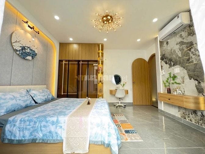 Bán gấp nhà ở đường Cửu Long, phường 15, quận 10, giá 1 tỷ 850 triệu 
