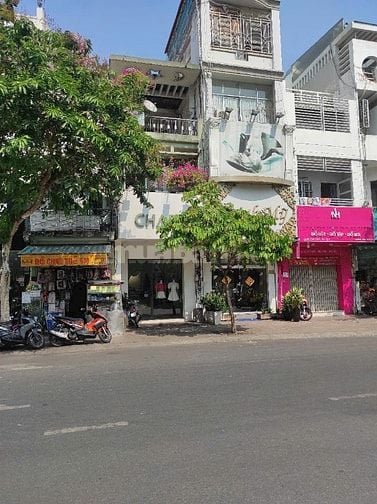 Cho thuê nhà hẻm 3m(BG) Nguyễn Đình Chiểu, P.5, Q.3 giá 12tr