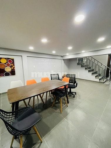 HXH Nguyễn Thị Thập 4 x 14m, 4 tấm, giá chỉ 8,9 tỷ.