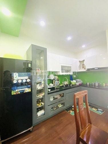 HXH Nguyễn Thị Thập 4 x 14m, 4 tấm, giá chỉ 8,9 tỷ.