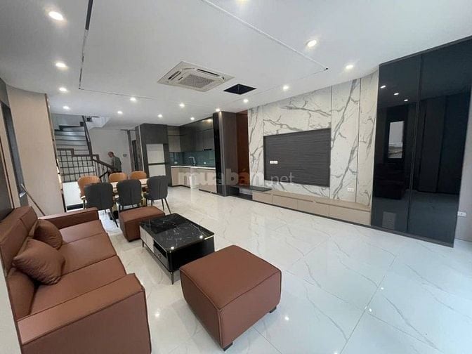 NHÀ 6 TẦNG VIỆT HƯNG LONG BIÊN. THANG MÁY. Ô TÔ VÀO NHÀ. HƠN 13 TỶ