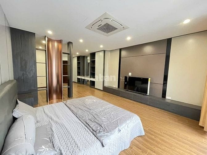 NHÀ 6 TẦNG VIỆT HƯNG LONG BIÊN. THANG MÁY. Ô TÔ VÀO NHÀ. HƠN 13 TỶ