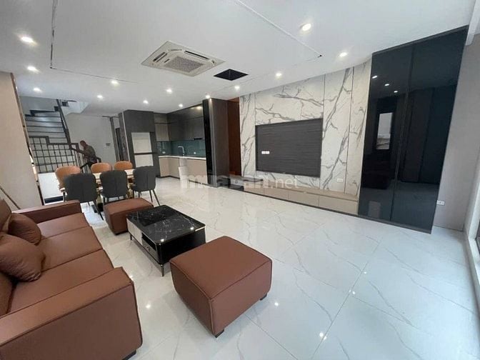 NHÀ 6 TẦNG VIỆT HƯNG LONG BIÊN. THANG MÁY. Ô TÔ VÀO NHÀ. HƠN 13 TỶ