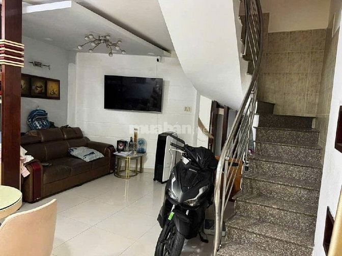  Bán nhà 4 tầng hẻm 1/ Bùi Văn Thêm, P9 Phú Nhuận, gần công viên