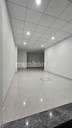 Cho thuê cửa hàng, ki ốt tại Nguyễn Đức Cảnh - 25tr/th, 80m2, MT 6.6M