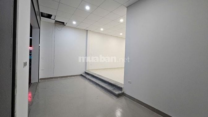 Cho thuê cửa hàng, ki ốt tại Nguyễn Đức Cảnh - 25tr/th, 80m2, MT 6.6M