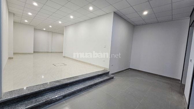Cho thuê cửa hàng, ki ốt tại Nguyễn Đức Cảnh - 25tr/th, 80m2, MT 6.6M