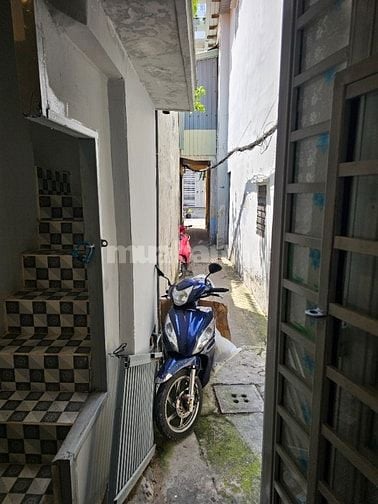 Cho thuê hoặc bán căn nhà Nhỏ Xinh cách mặt tiền Nguyễn An Ninh 20m