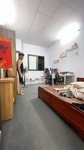 Bán gấp ngay nhà phố Cầu Giấy, phân lô ô tô đỗ, MT 4, giá nhỉnh 14 tỷ