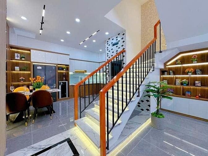 🔥 CHÍNH CHỦ CẦN RA GẤP NHÀ HXH HÒA HẢO PHƯỜNG 5 QUẬN 10 GIÁ 2TỶ330 