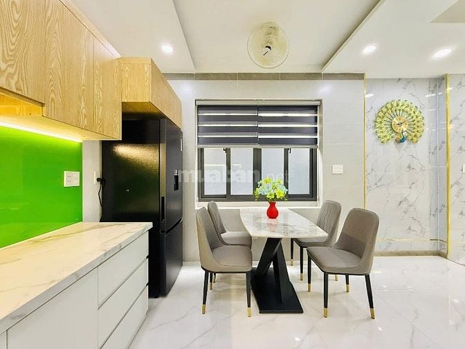 Mua ngay nhà đường Lê Minh Xuân - Quận Tân Bình / 60.2m2 (Sổ Riêng)