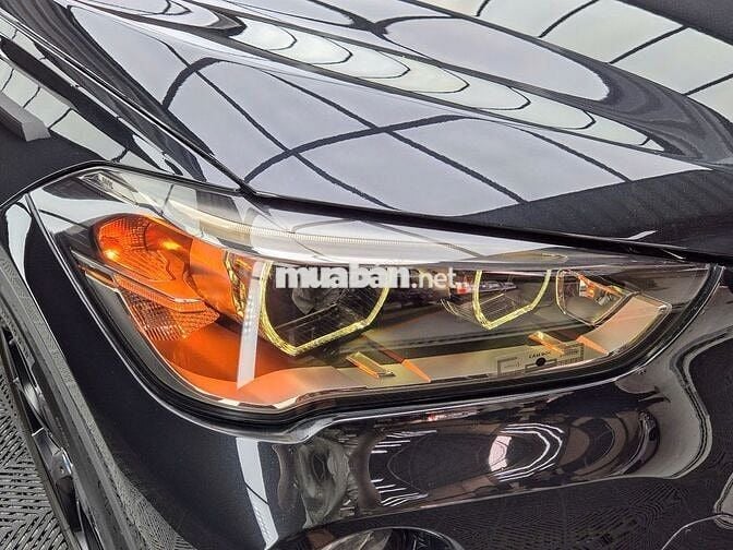 BMW X1 sDrive18i 2018 Đăng kí T12/2020 -58000 km