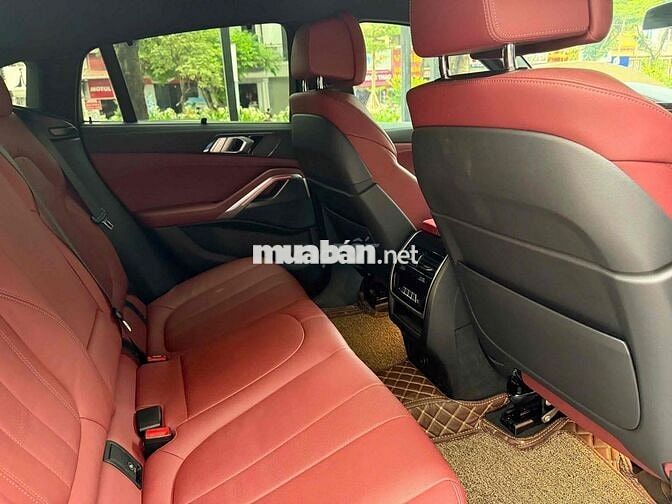 BMW X6 2022 xDrive40i M Sport - 15000 km Bank 90%