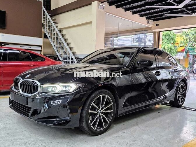 BMW 320i Sport Line  2024- 17500 km