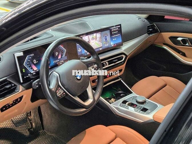 BMW 320i Sport Line  2024- 17500 km