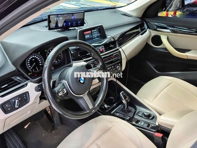 BMW X1 sDrive18i 2018 Đăng kí T12/2020 -58000 km