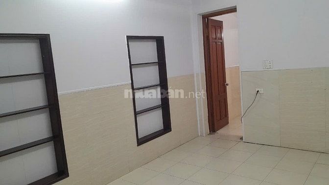 CHO THUÊ NHÀ TẦNG 1 TẬP THỂ KHU B KIM LIÊN