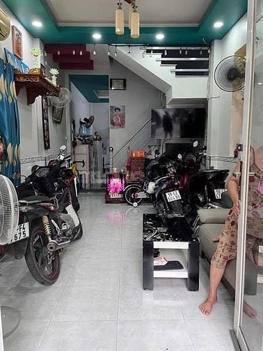  4,88 tỷ Nhà P5 Hẻm rộng 3,7 x 12,7 ( 1 trệt + 1 lầu ) 2 pn SHR