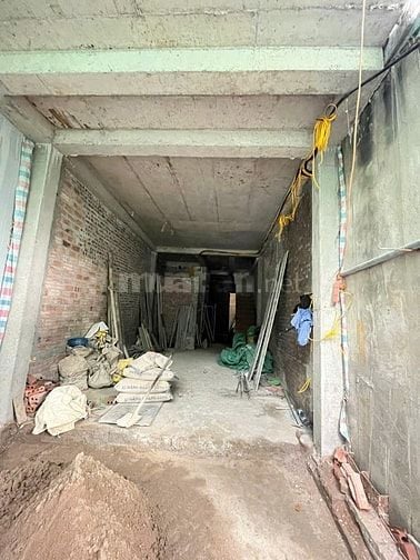 Bán nhà ngõ 521 Trương Định, DT 63,5 m2 x 5 tầng mới xây, gần đường to