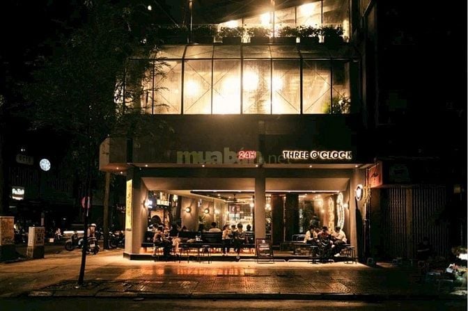 Cho Thuê Nhà Góc 2MT 130A Nguyễn Đình Chiểu + Phạm Ngọc Thạch, Quận 3