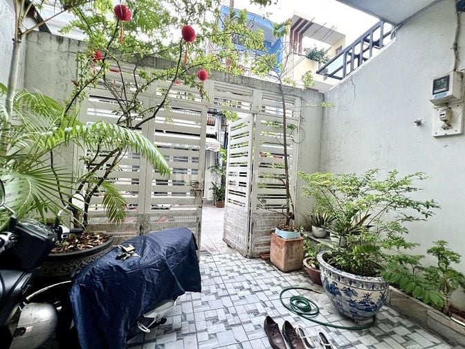 Hẻm xe tải 8m 95m2(4.4x21.5m) 3 tầng 4 PN Khuông Việt, Tân Phú