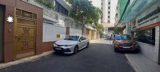 Bán CHDV 5 tầng-Thang Máy, HĐ thuê 65 triệu. HXH Hoàng Văn Thụ