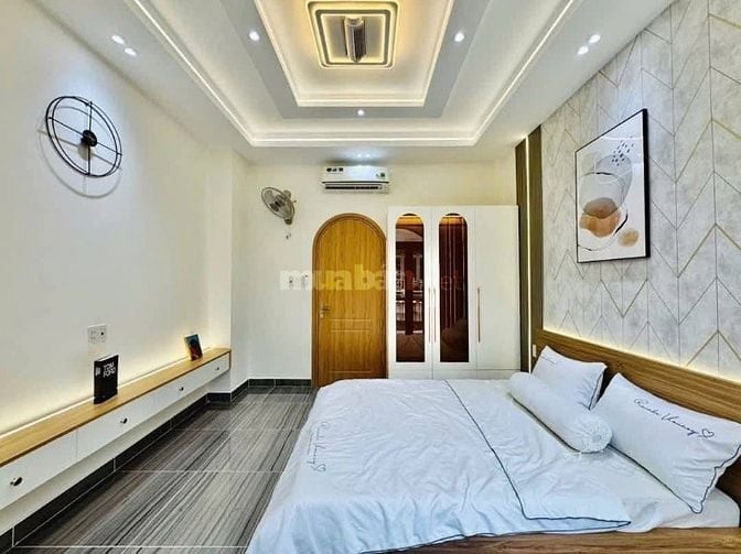 CẦN TIỀN KINH DOANH BÁN NHÀ ĐIỆN BIÊN PHỦ P.17 PHÚ NHUẬN GIÁ 2 TỶ 550