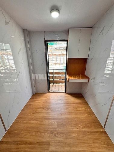 NHÀ ĐẸP 2 LẦU CHÍNH CHỦ GIÁ RẺ