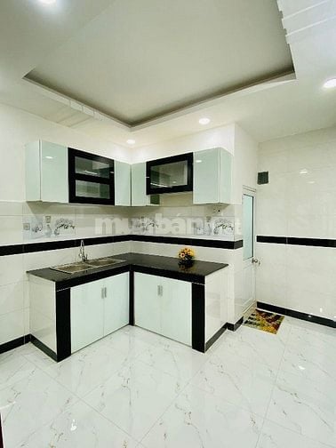 CHIA TÀI SẢN BÁN GẤP CĂN NHÀ Đ THIÊN PHƯỚC, TÂN BÌNH, DT 56,3M2/SHR