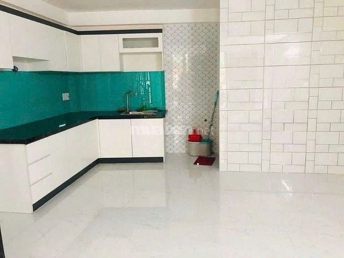Cho thuê nhà hẻm 4m(XH) Đường số 15, P.B.H.Hòa, Q.Bình Tân giá 9.5tr