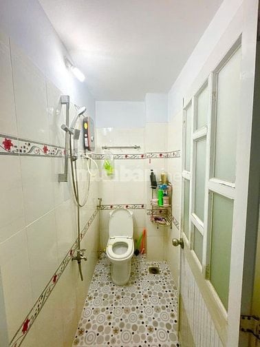 Cho thuê nhà mặt tiền Liên Khu 2-10, P.B.H.Hòa A, Q.B.Tân giá 9.5tr