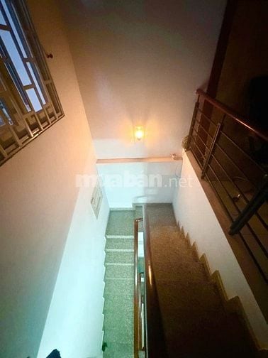Cho thuê nhà mặt tiền Liên Khu 2-10, P.B.H.Hòa A, Q.B.Tân giá 9.5tr