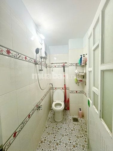 Cho thuê nhà mặt tiền Liên Khu 2-10, P.B.H.Hòa A, Q.B.Tân giá 9.5tr