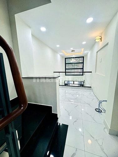  NHÀ ĐẸP- MẶT TIỀN ĐƯỜNG ĐÔI TÂN KIỂNG, QUẬN 7- giá chỉ nhỉnh 6tỷ