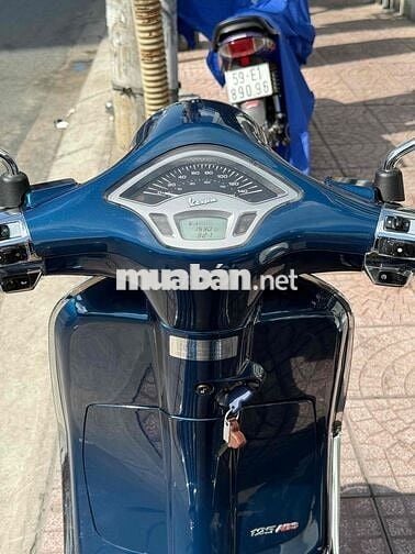Vespa Primavera 12-2024 1K KM biển số Tphcm