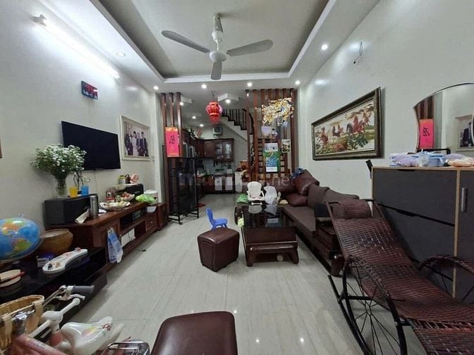 NHÀ ĐẸP DÂN XÂY PHỐ NAM DƯ – 35M² x 5 TẦNG  – GIÁ 5,55 TỶ