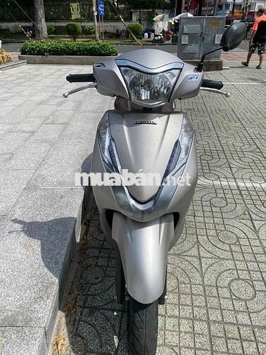 Lead 125i đời 2016 BSTP ngay chủ odo 25000