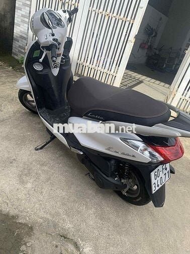 Xe tay ga yamaha Latte