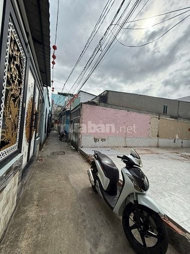 Bán 3 nhà nát hẻm Nguyễn Sỹ Sách, P15, Q.Tân Bình, đã có sổ từng lô