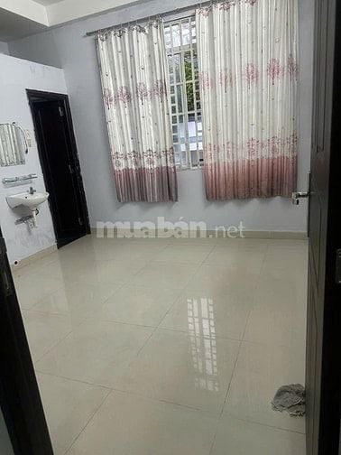 Cho thuê phòng mới đẹp WC riêng tại Nguyễn Lâm, P.6, Q.10