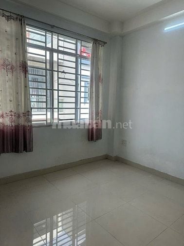 Cho thuê phòng mới đẹp WC riêng tại Nguyễn Lâm, P.6, Q.10
