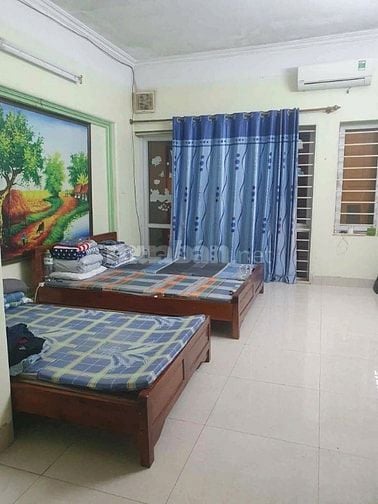 Ful do , khép kin , giá 2,4tr , 30m² , 296 linh nam 