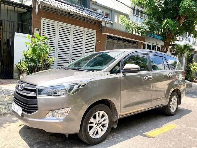 Bán Toyota INNOVA 2020E xe Zin đẹp nhà dùng: 427tr