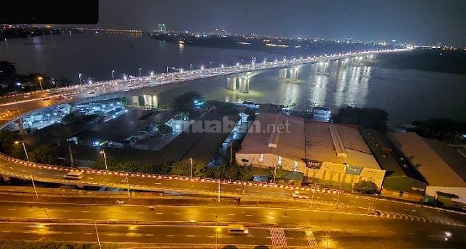 Bán Đất Tặng Nhà 3Tầng-Phân Lô-ÔTÔ Đỗ Cửa-Phố Vĩnh Tuy-42m2-Nhỉnh 8Tỷ