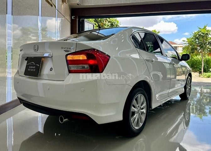 Honda City 1.5 AT 2013 - 55.000km một đời chủ