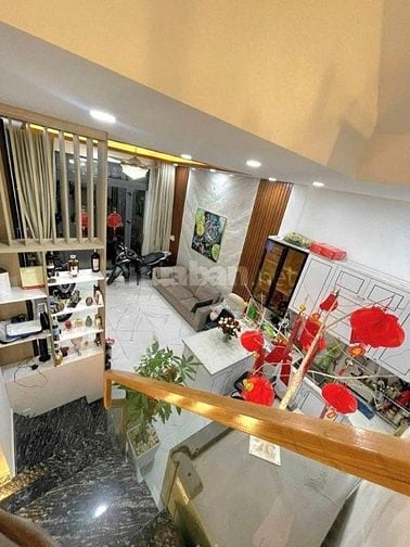 Kẹt tiền bán nhà Sư Vạn Hạnh, Phường 12, Quận 10, Giá 3 tỷ250, DT 55m2